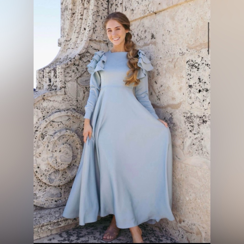 Elegant Blue Maxi Skirt